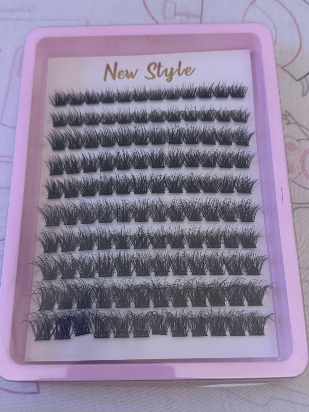 Black Individual Lash Clusters - Flared Natural Volume